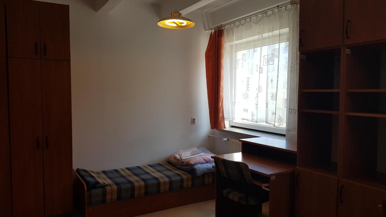 Auberge de jeunesse Dom Studencki Nr 11 Gdansk Brzezno Extérieur photo